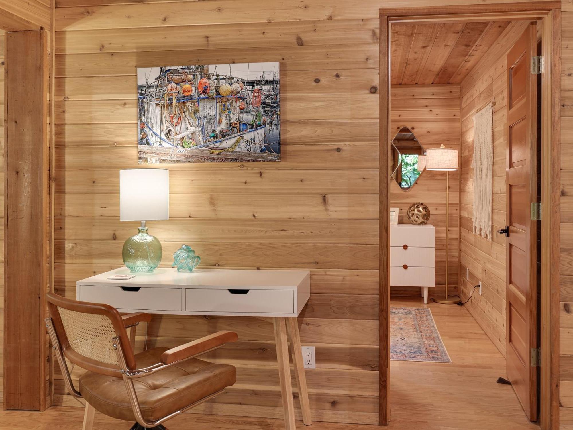 Woods Waves: Luxury Coast Cabin King Beds Pets Тілламук Екстер'єр фото