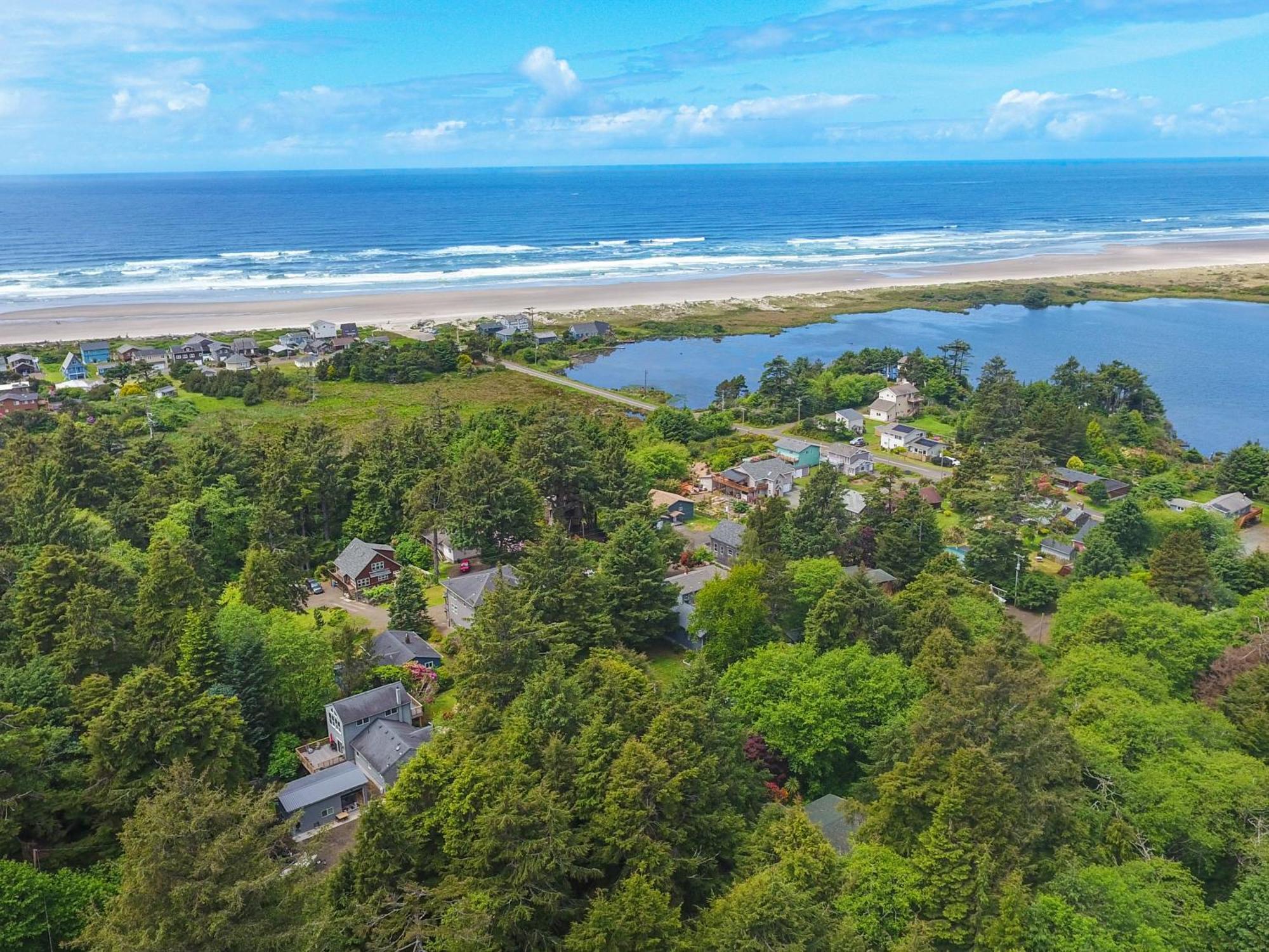 Woods Waves: Luxury Coast Cabin King Beds Pets Тілламук Екстер'єр фото